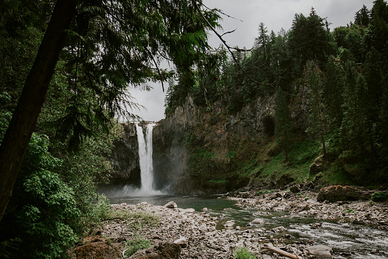 snoqualmie falls, Seattle WA Travel Guide