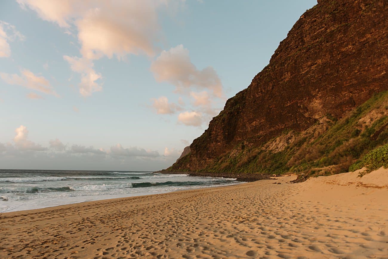 Beach camping in Hawaii, polihale state park hikes, kauai camping state of Hawaii parks